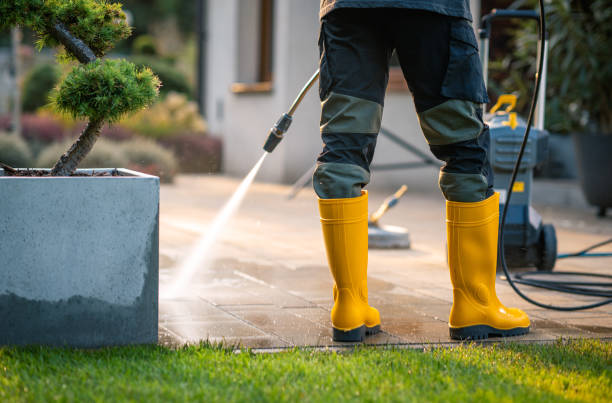 Best Deck Cleaning Services  in Russell, GA